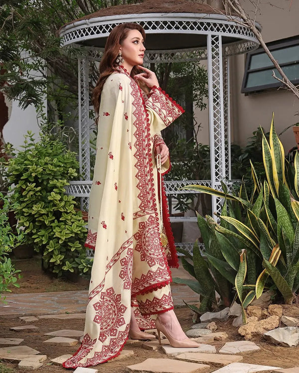 embroidered-lawn-3-piece-suit_4.jpg